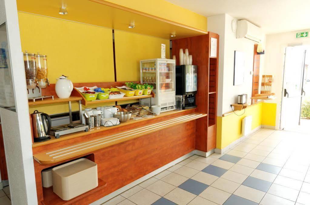 Ibis Budget Rochefort Exterior photo